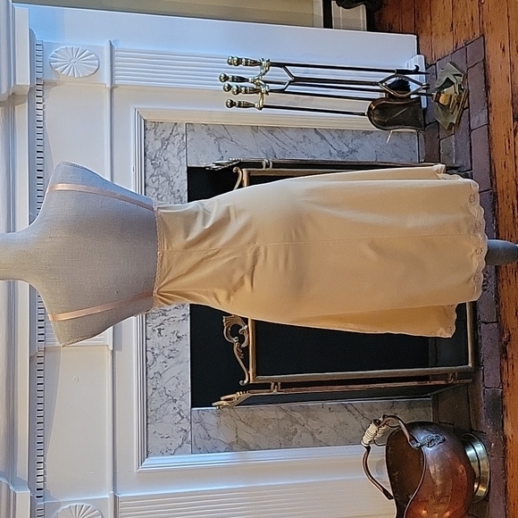 Vintage JulieAnne  Slip - Picture 8 of 13